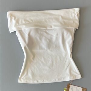 OGL Eco-SkinKiss Multi-wear Versatile Necklines Brami Top Size S NWT